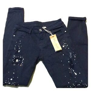 Dark indigo blue jean with rhinestone. Size Small